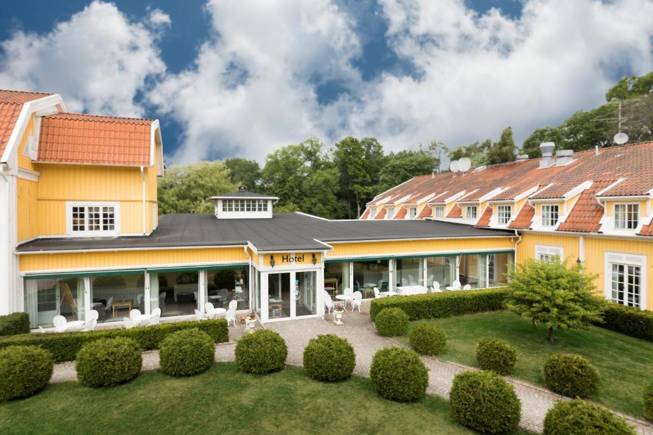 Ronnums Herrgard Vargon Exterior photo